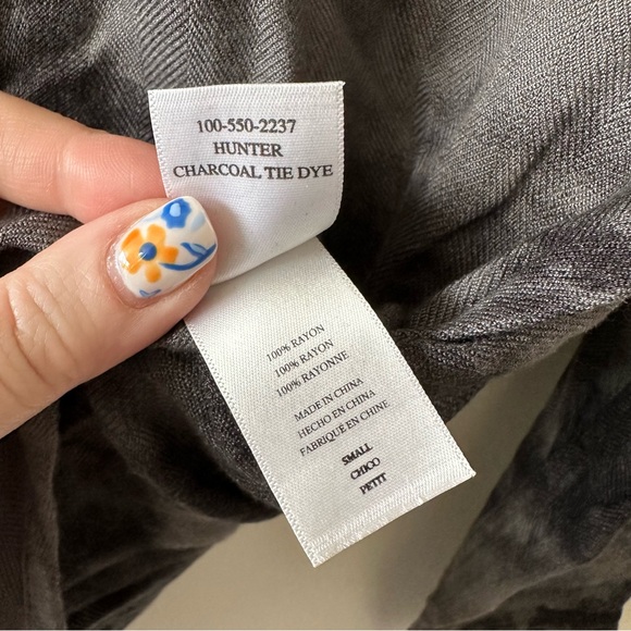 Rails • Hunter Charcoal Tie Dye Button Down Shirt - Picture 11 of 11